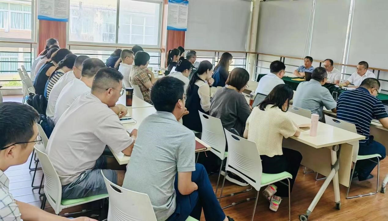 熟女a片
2023年秋季学期首次全院教职工政治理论学习会圆满举行
