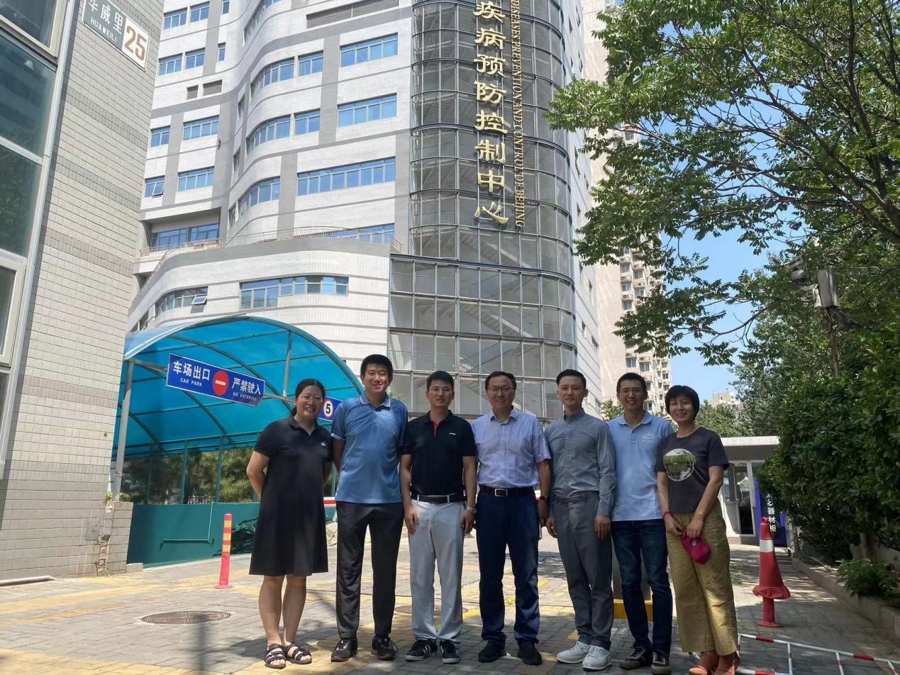 熟女a片
何龙韬副教授应北京市朝阳区疾病预防控制中心邀请开办专题讲座